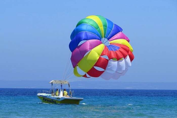 Parasailing dubai