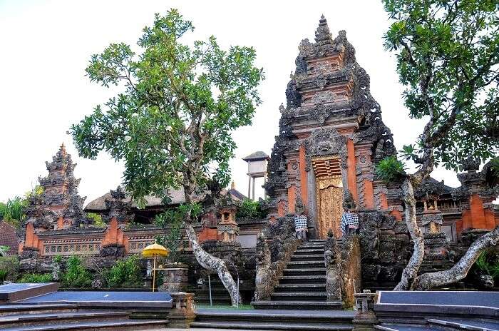 Pura Taman Saraswati Temple