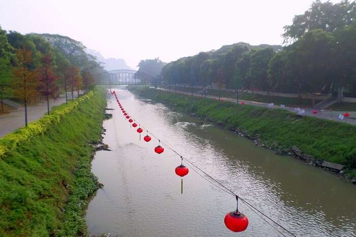 Walk along the Kinta River Walk