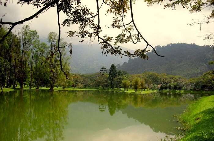 Tasik Biru Seri Kundang