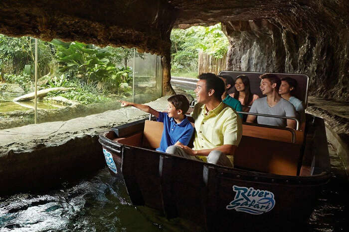 Amazon River Quest, River Safari Singapore