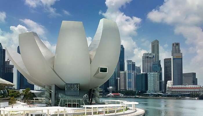 ArtScience_Museum_viewed_from_Bayfront_Drive