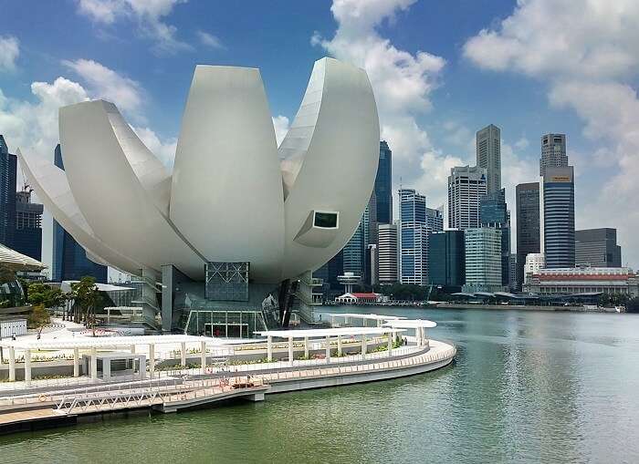 ArtScience_Museum_viewed_from_Bayfront_Drive