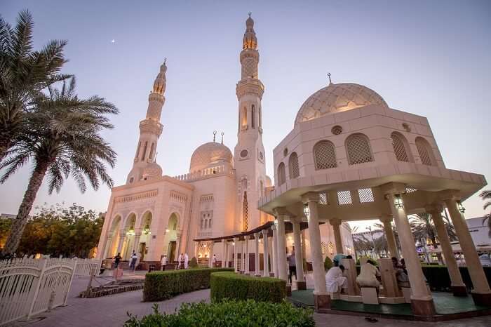 Jumeriah mosque in evening