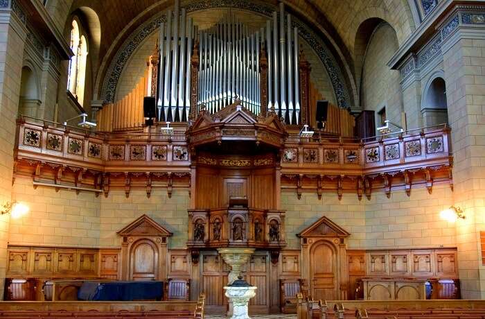 a reformed church enge view from the inside