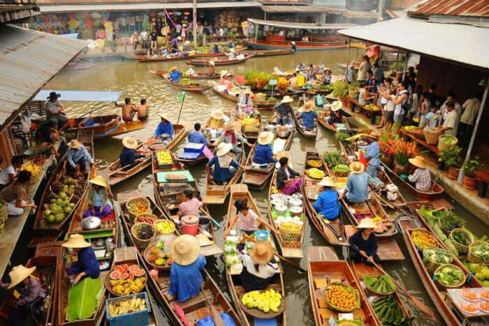 market on boat