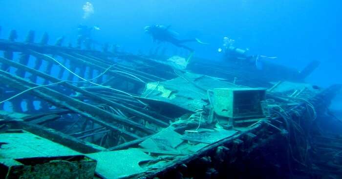 wrecked ship at a diving sites in sri lanka