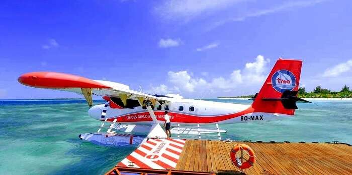 sea plane landed at kanuhura island resort