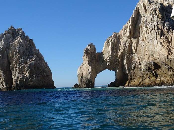 mountain rocks and sea 