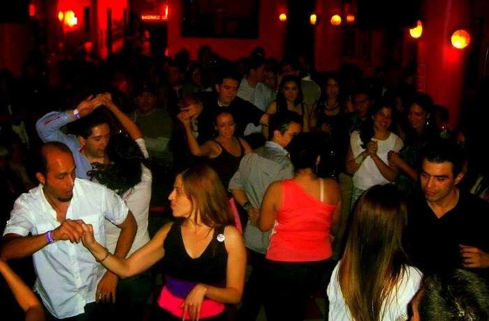 Nightlife In Mexico: Drink, Dance, Repeat The Salsa Way!