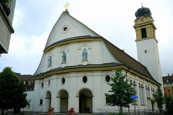 church view from the outside