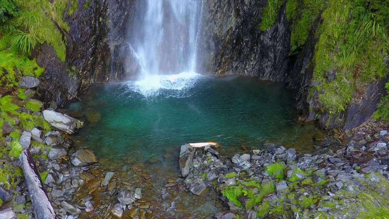 beautiful Thunder Creek Falls