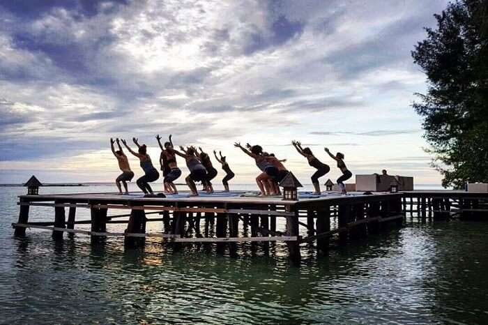 Yoga in Central Island