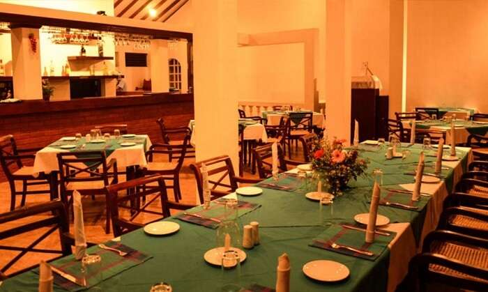dining in Negombo