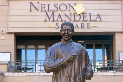 NELSON MANDELA