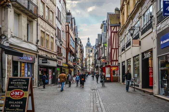 vement Street Tourism City Rouen France Town