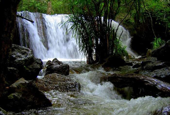 Suoi Tranh waterfall