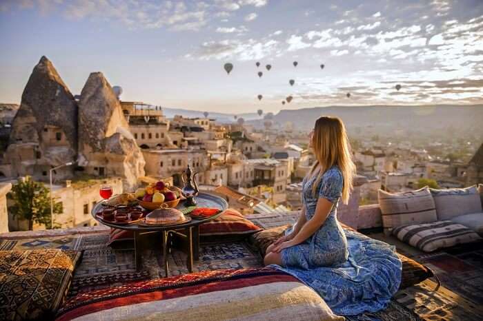the amazing view of hot-air balloon rides in Cappadocia