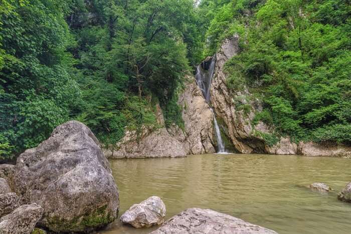 Agura waterfalls