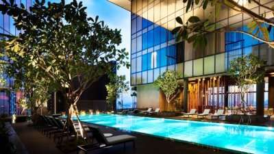 provide excellent pool and activities
