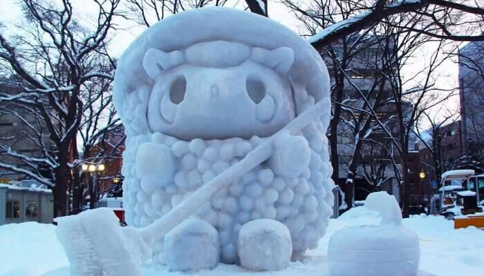 Enjoy viewing the Snow Sculptures, Winter in Japan