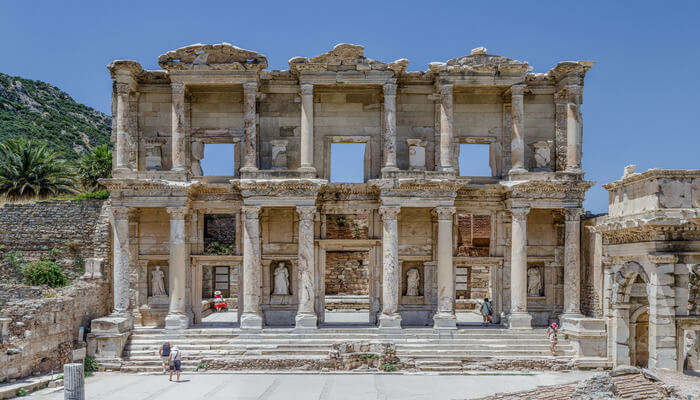 Visit the ruins of the ancient city