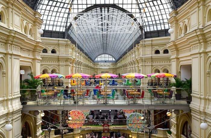 get exemplary shopping in Russia