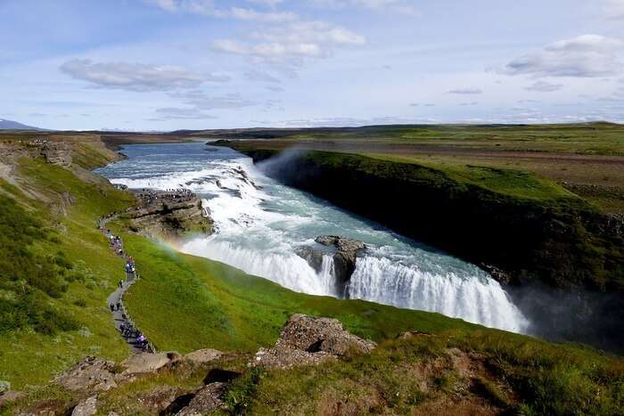 extraordinary waterfall