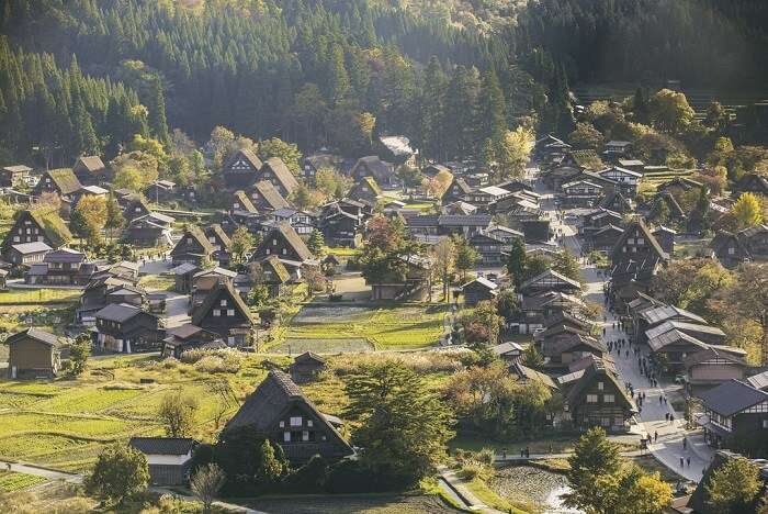 Shirakawa Go