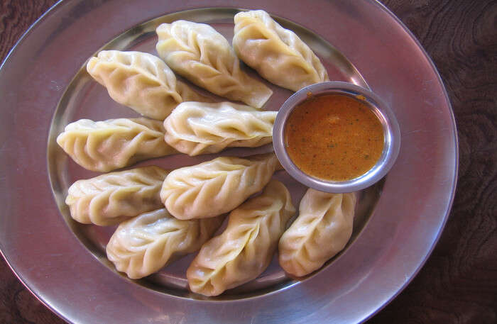 Momos