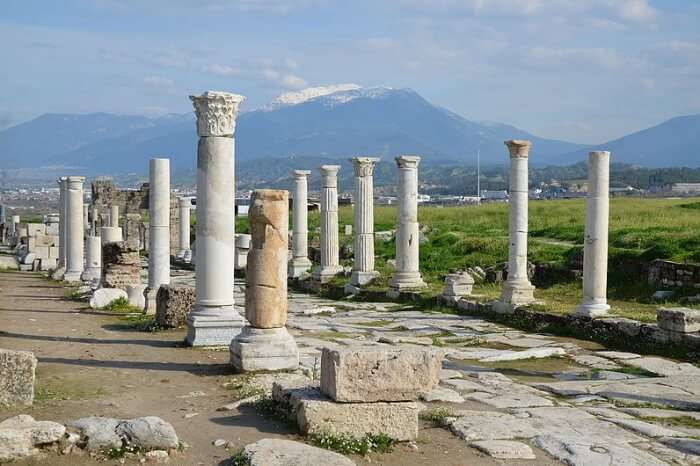 Explore Laodicea