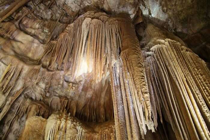 Explore the Jenolan Caves