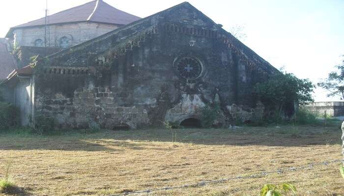 Exploring The Buried Church