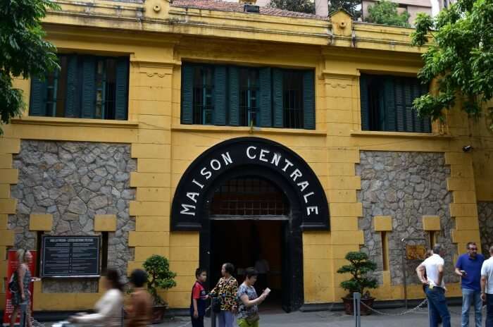 Hoa Lo Prison Museum