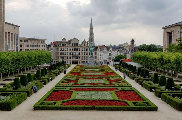 Jardin du Mont des Arts and Place Royale