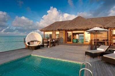 Kaafu Atoll resorts