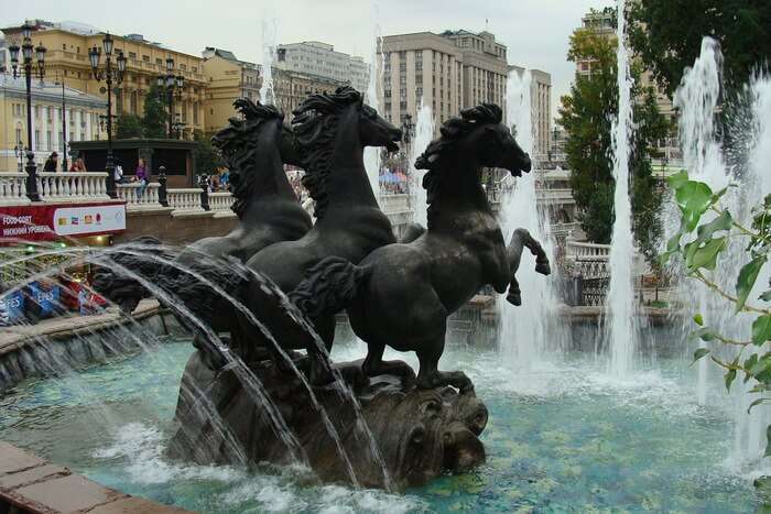 Horse fountain