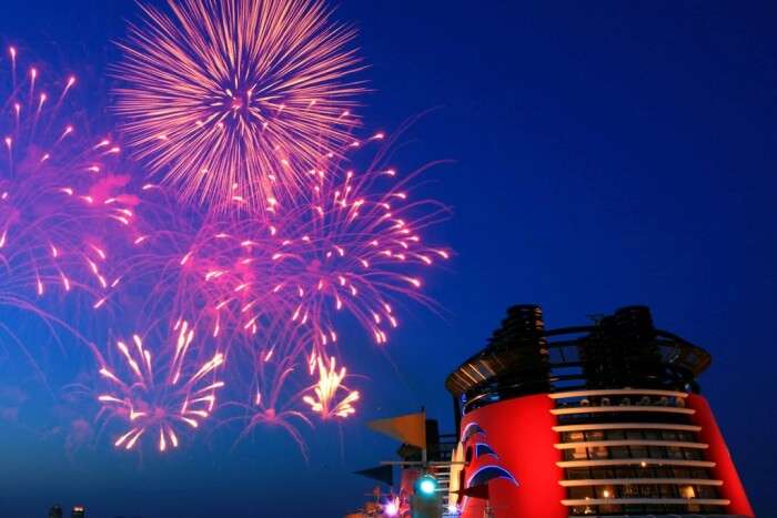 New Year toast in cruise