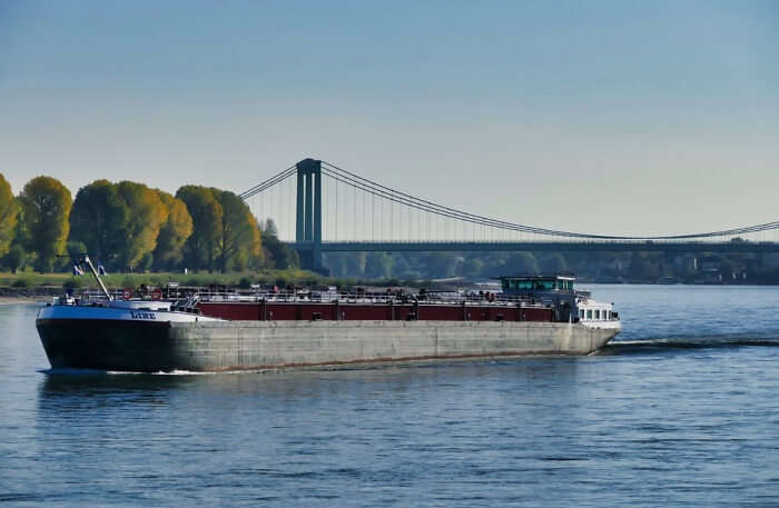 River cruise and bridge view