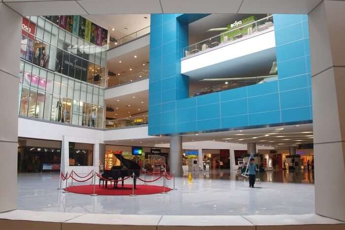 Seletar Mall