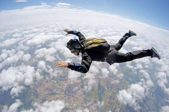 Skydiving in Dubai