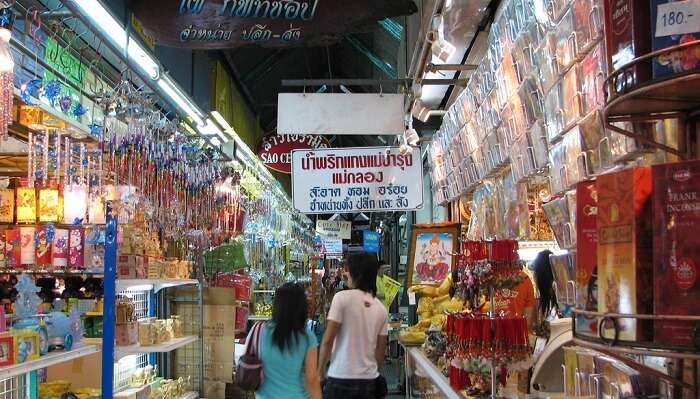 Bangkok Street Markets  Cool, Picturesque, Lively 😎 Enjoy Thailand