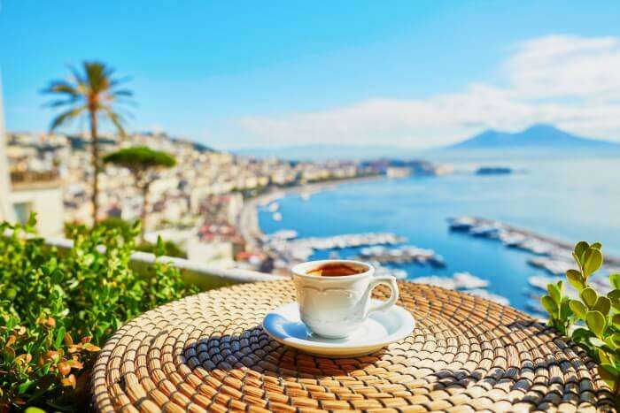 Cafes In Naples