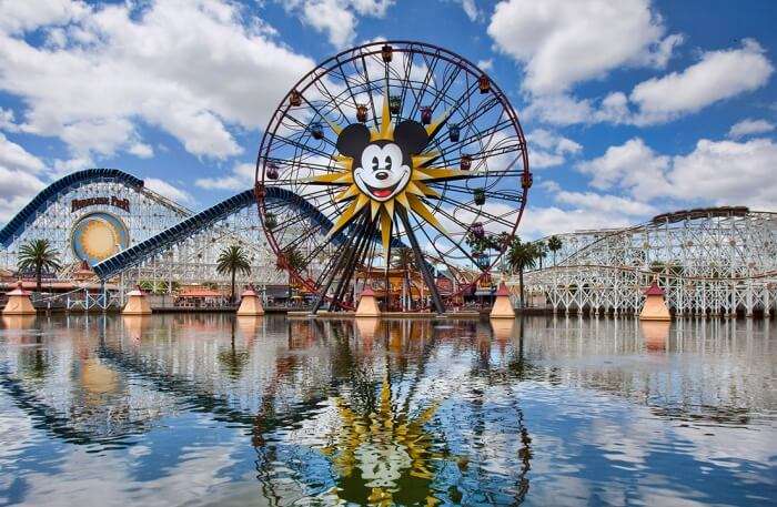 THE BEST AMUSEMENT PARKS NEAR ME