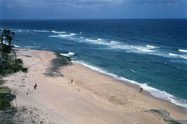 Enjoy the Coastal Stretch and Beach