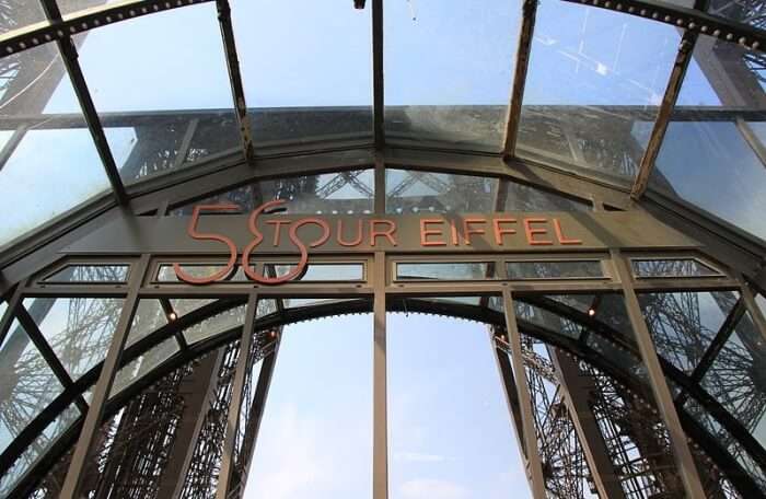 Le 58 tour Eiffel