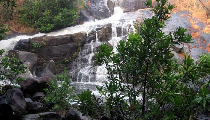 Meenmutty_Falls