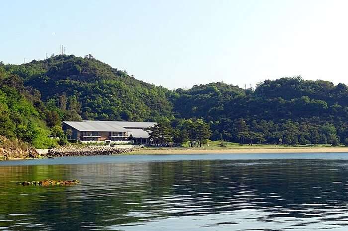 lake view in Naoshima