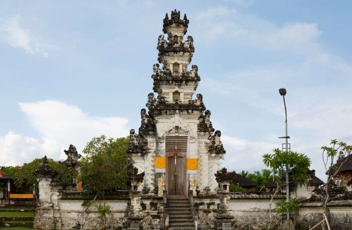 Sakenan Temple