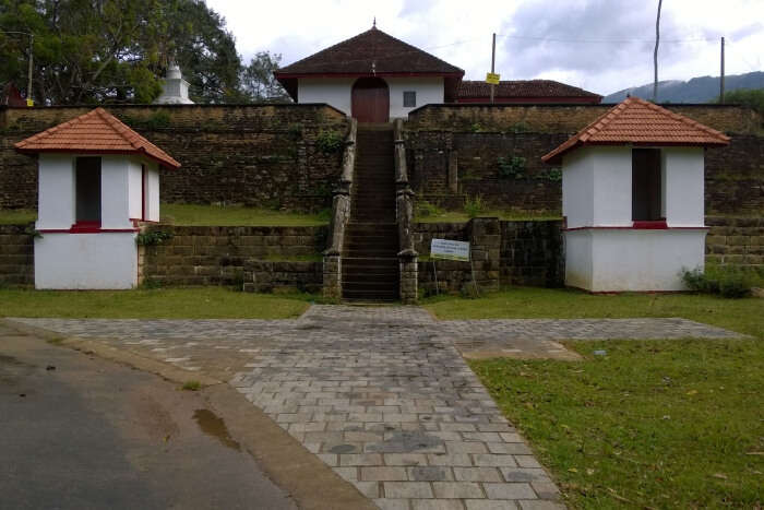 Spend Good Times in Badulla’s Kataragama Devalaya
